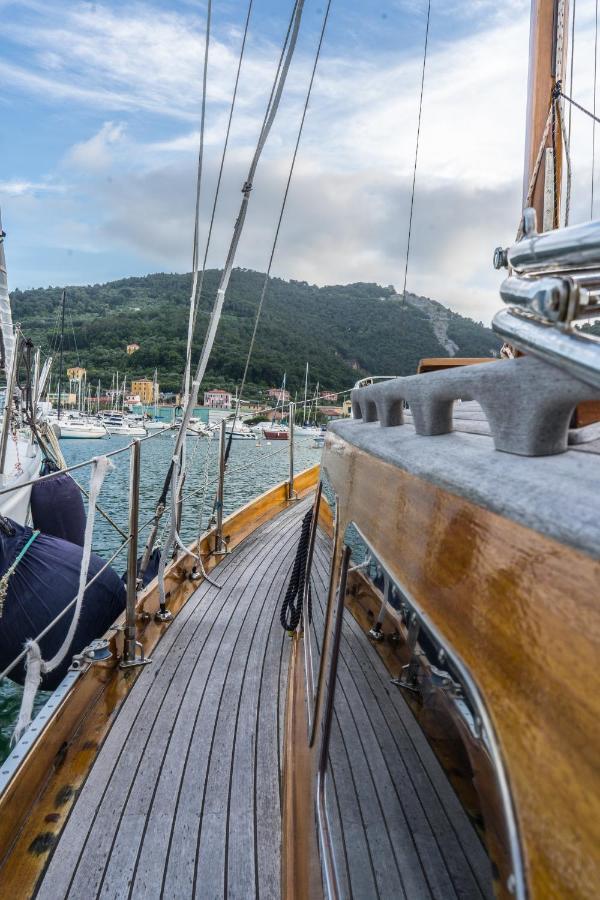 B&B Vela D'Epoca Parvati By Portido Porto Venere Exteriér fotografie